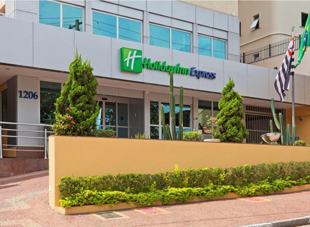 Holiday Inn Express Avenida Sumare São Paulo Exterior foto