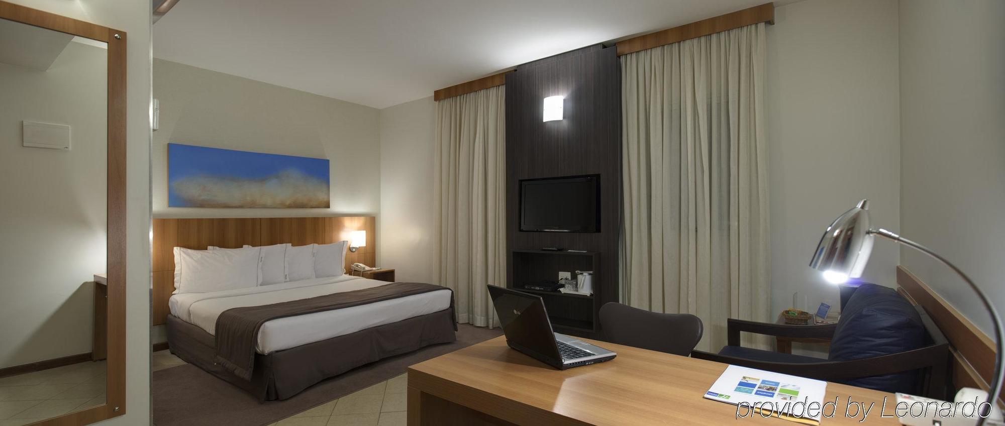 Holiday Inn Express Avenida Sumare São Paulo Exterior foto