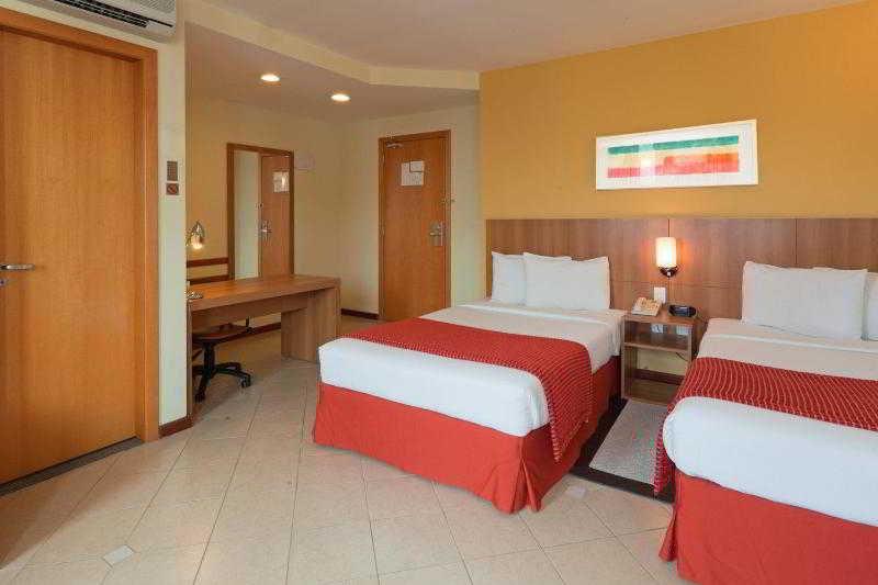 Holiday Inn Express Avenida Sumare São Paulo Habitación foto